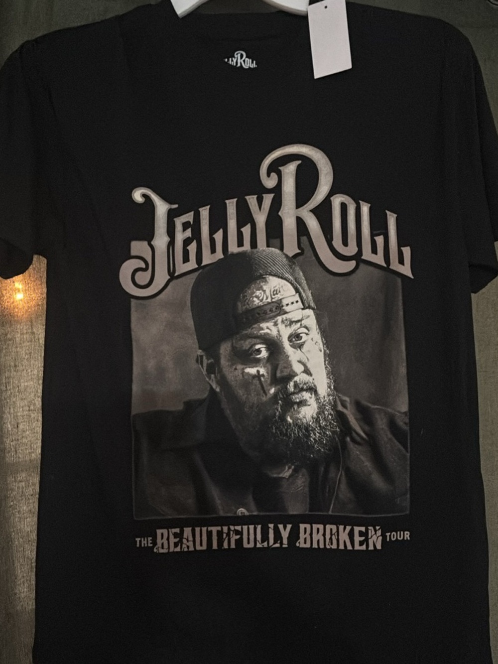 NWT Jelly Roll Under Licensed Beautifully Broken Tour Black Graphic T-Shirt M